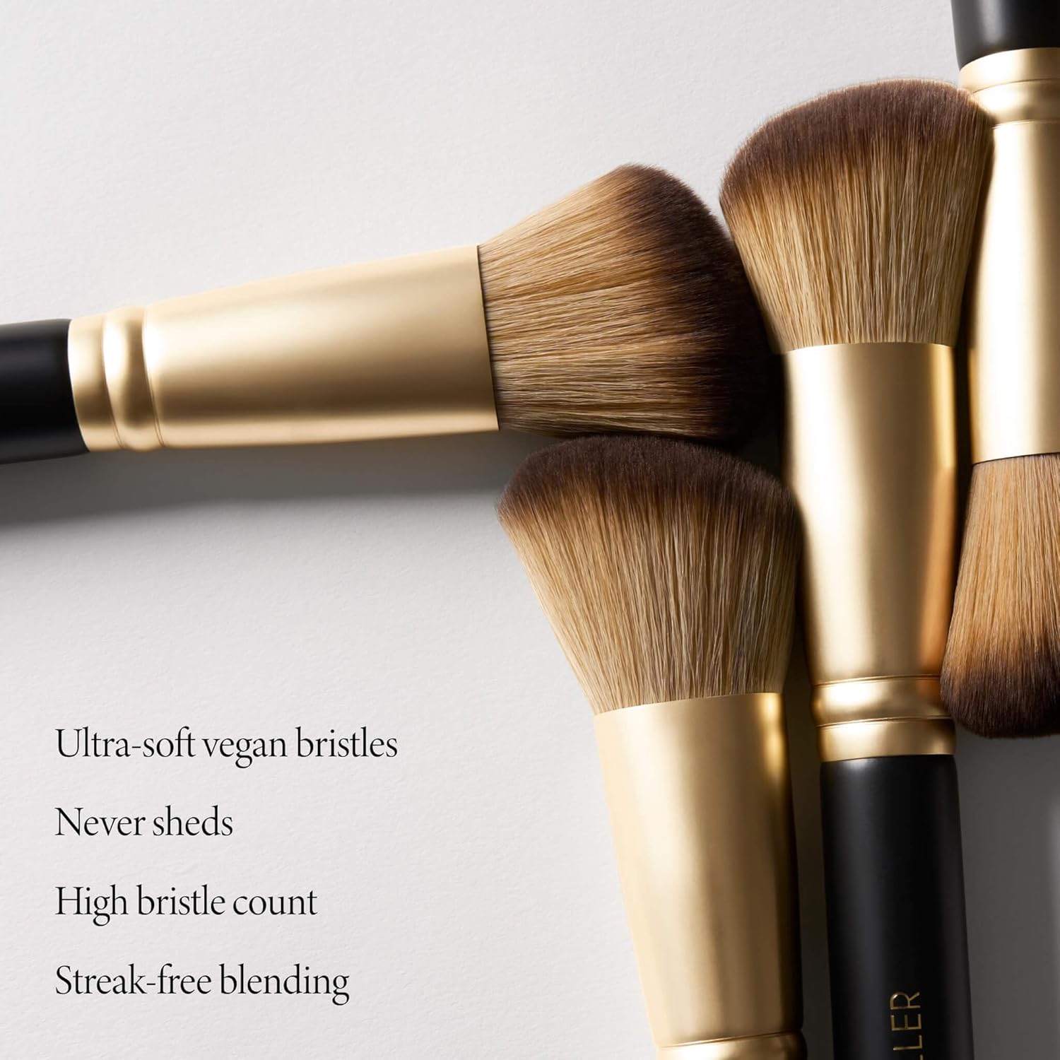 Laura Geller Angled Blush Brush  Black Wooden Handle & Dense Bristles